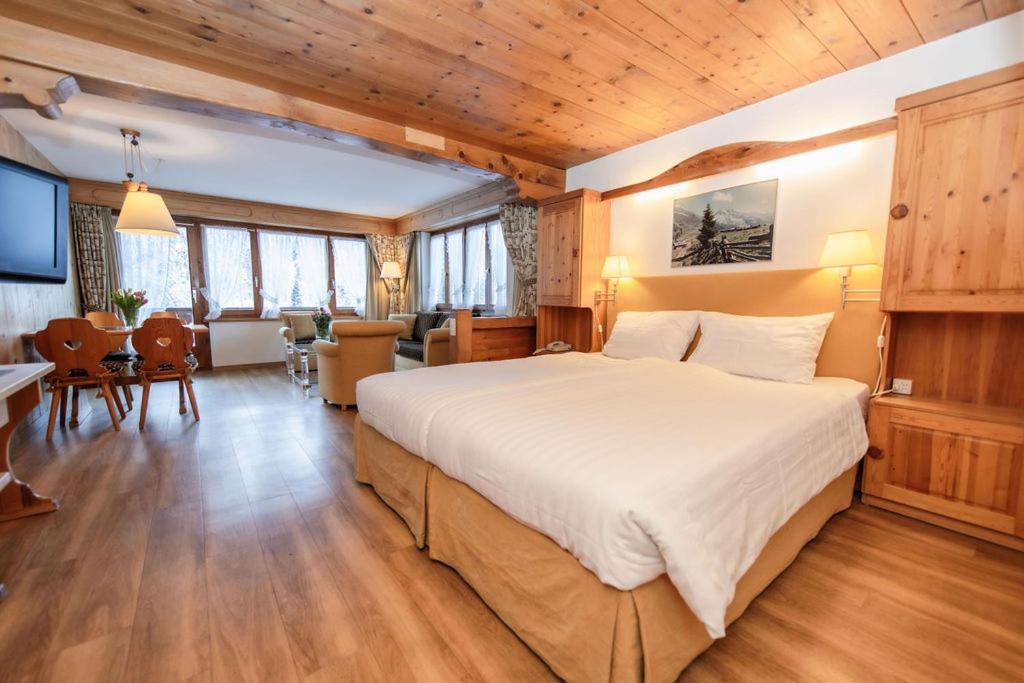 Steinbock Hotel